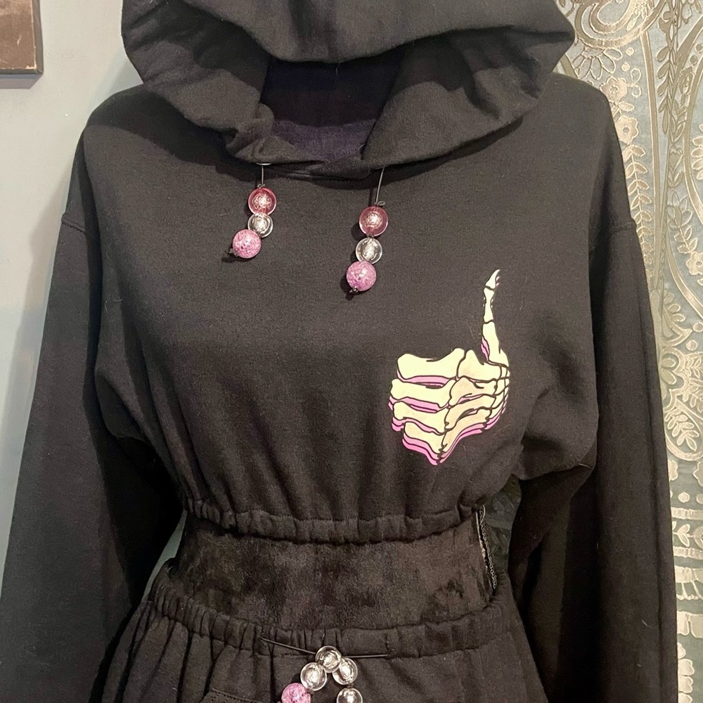 Black cropped hoodie and matching sweatshirt skirt size S/M - Picture 7 of 10